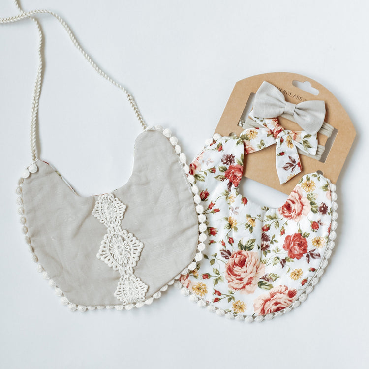 Cloth bib | Girl Bows | Fabric Bow | Boho Bib | Boho Baby